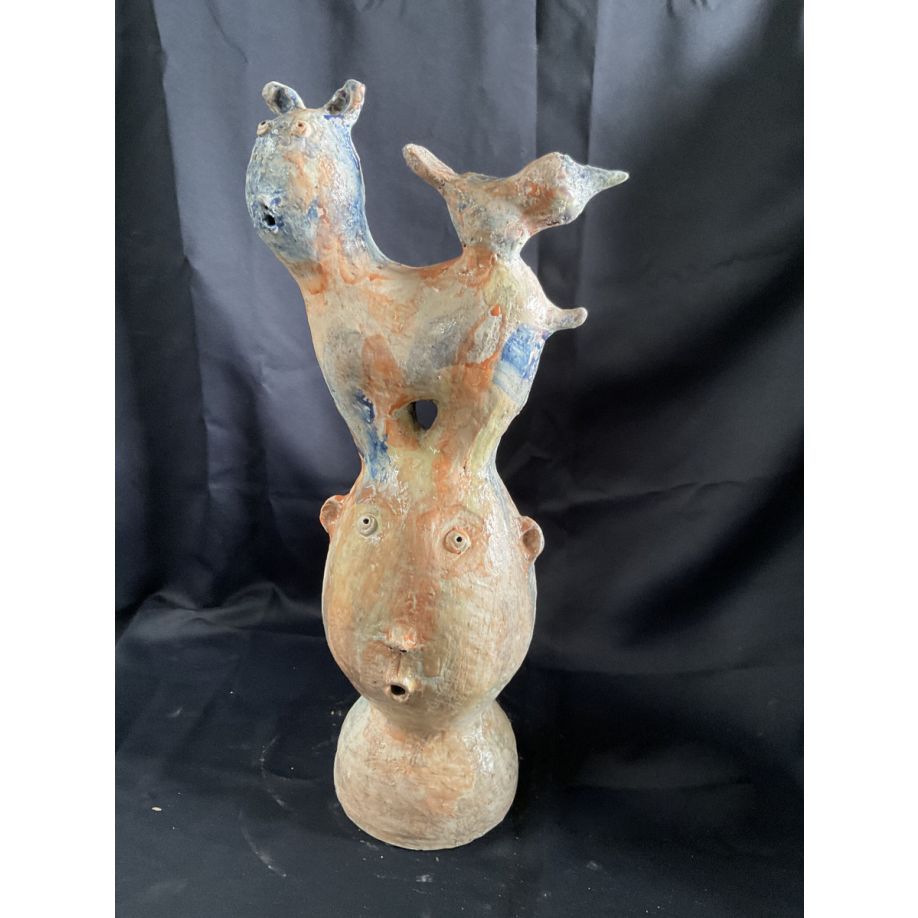 -Arjan Deng- Keramik-Skulptur- Nr-5- unter Vidroflor Kultur