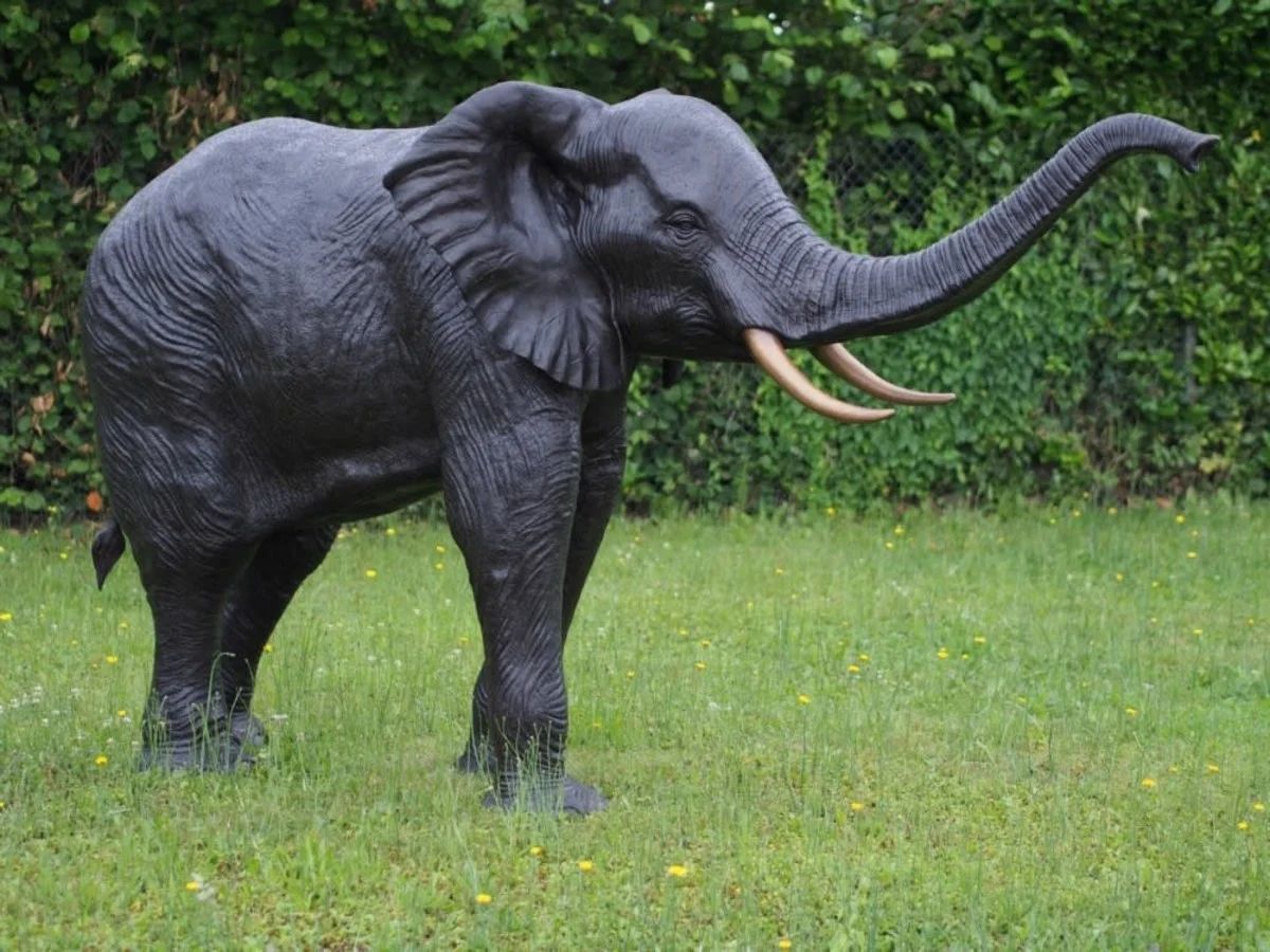 -Bronzefigur Elefant gross als Wasserspeier-