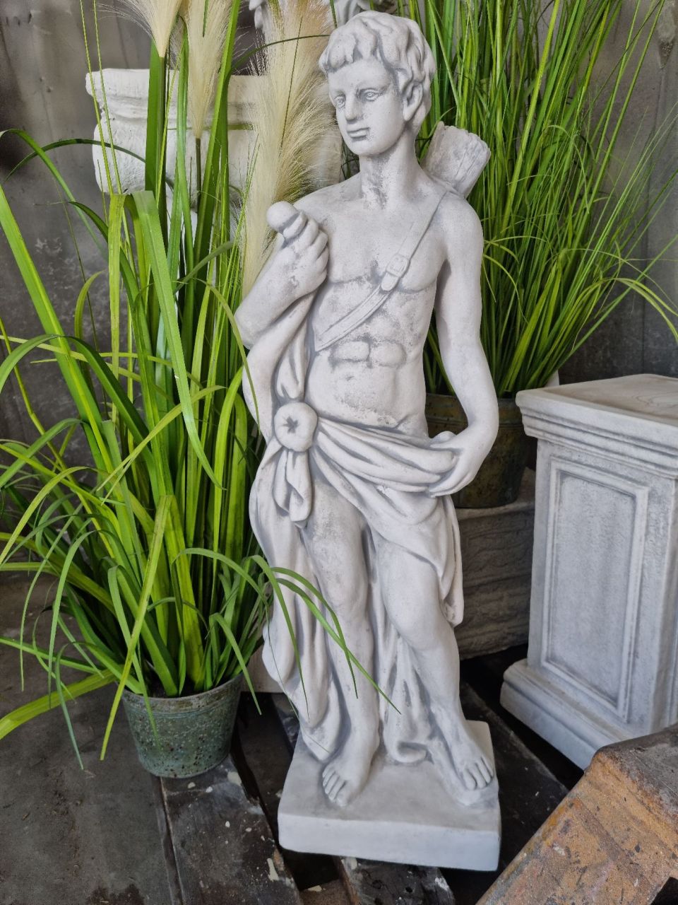 -Gartenfigur -Apollon- verschiedene Farben- unter Statuen/Skulpturen Statuen