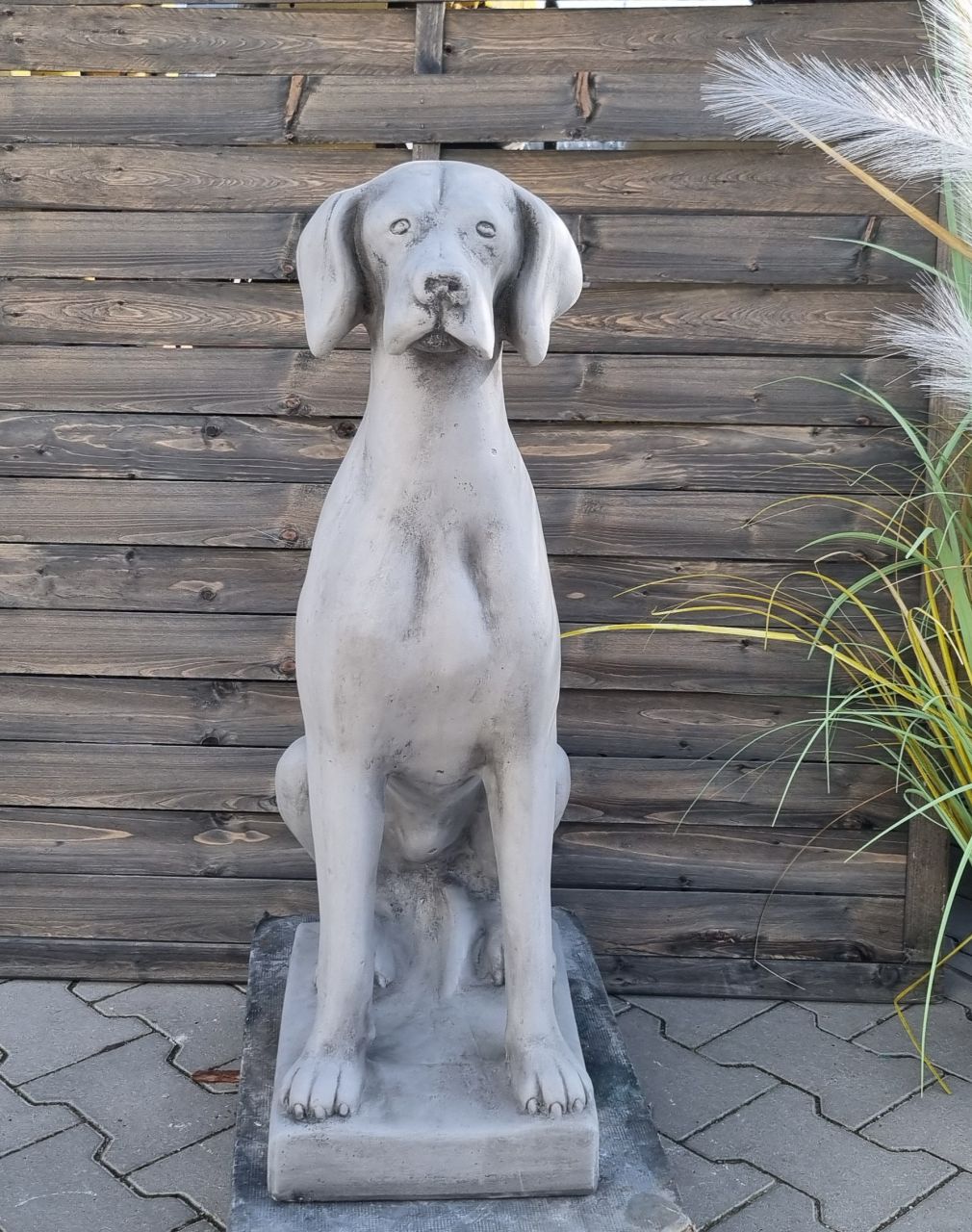-Gartenfigur Jagdhund- grau patiniert- unter Statuen/Skulpturen Tiere Hunde