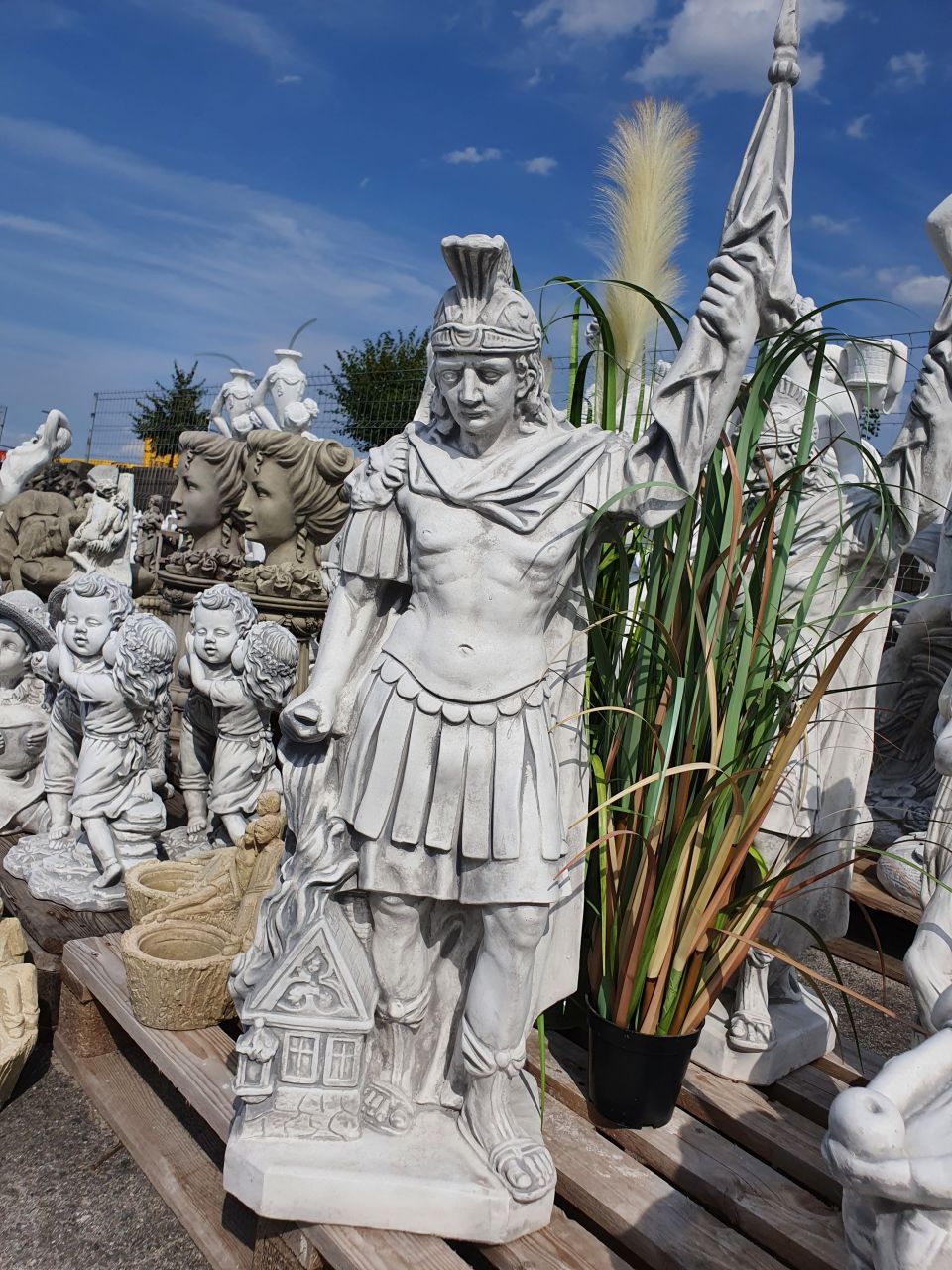 -Gartenfigur Römischer Soldat- verschiedene Farben- unter Statuen/Skulpturen Statuen