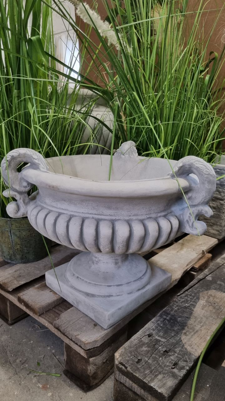 -Pflanzgefäss- Vase mit Henkel- antik grau- unter Rund um den Garten Pflanzgefäße