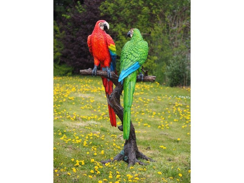 Bronzefigur 2 Gefrbte Papageien auf Stamm