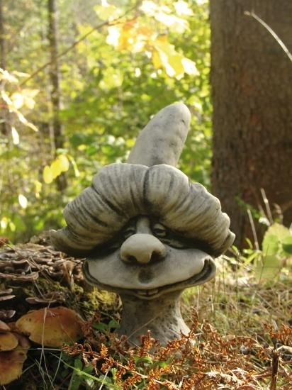 Gartenfigur Magic Mushrooms- EDGAR- Steinguss - Original von Vidroflor