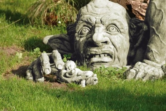 Gartenfigur Troll CARLOS- Steinguss incl- Hand - Original von Vidroflor